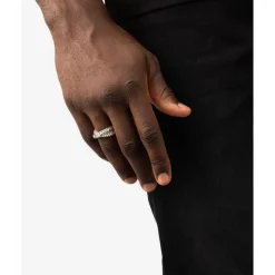 Buddha to Buddha Ring Ben Dubbel Hot